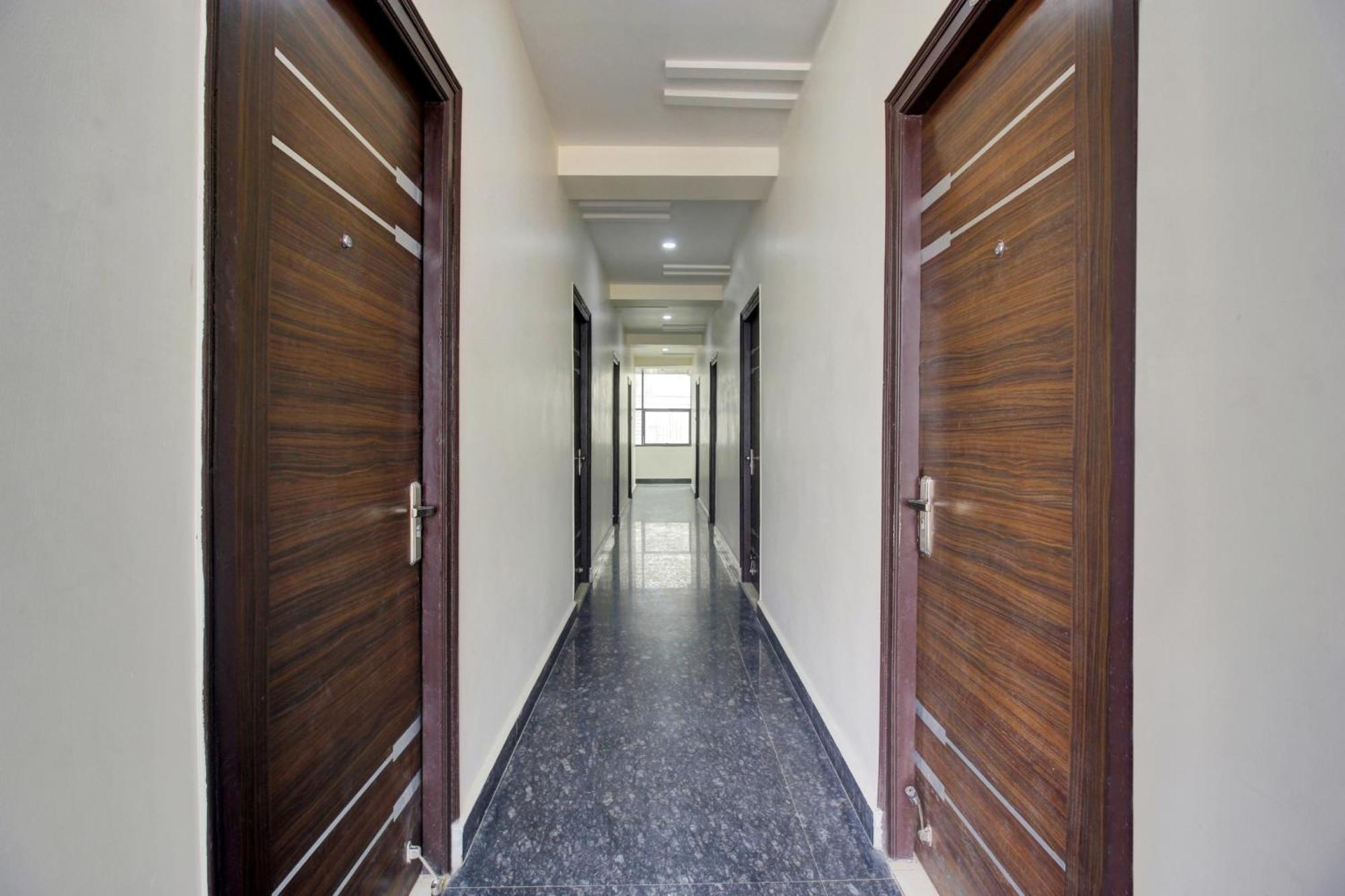 Hotel O Athidhi Stay Inn Hyderabad Exteriör bild